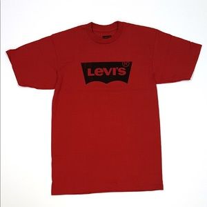Levi’s Red T-Shirt